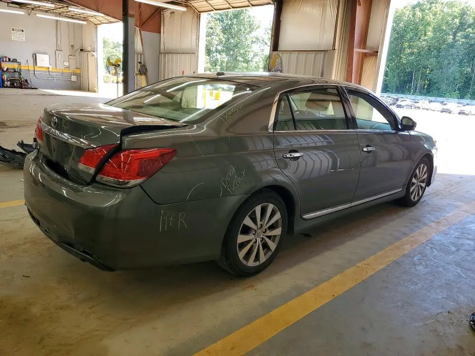 2011 TOYOTA AVALON LIMITED  