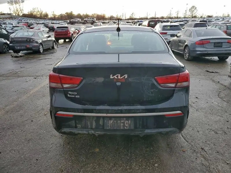 2023 KIA RIO LX  