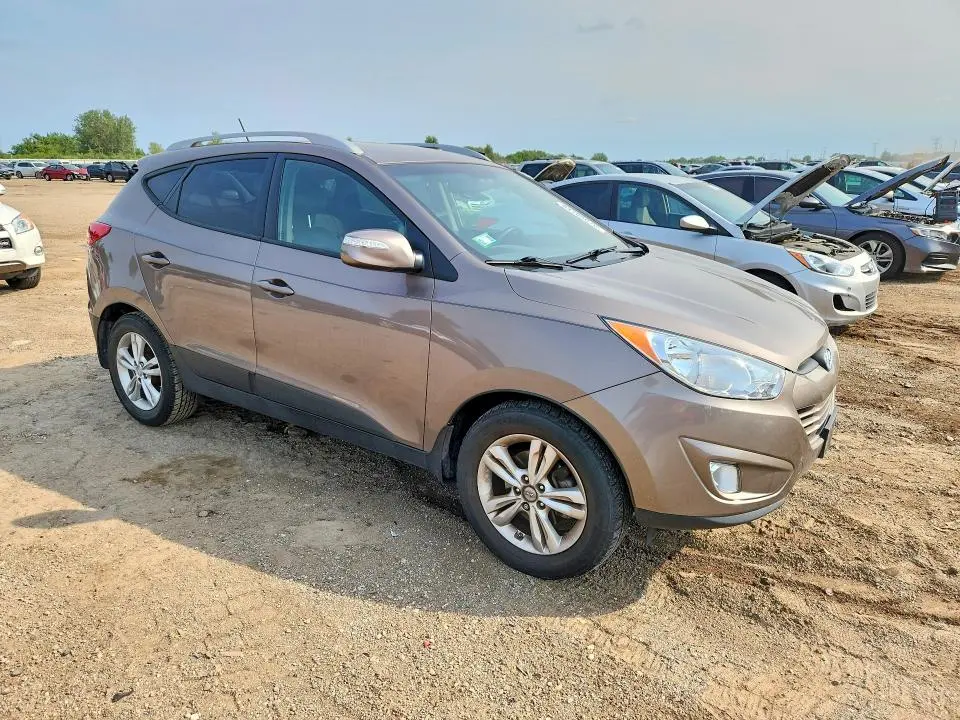 2013 HYUNDAI TUCSON GLS  