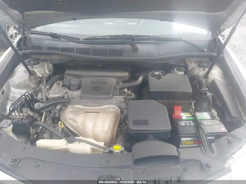 2013 TOYOTA CAMRY SE