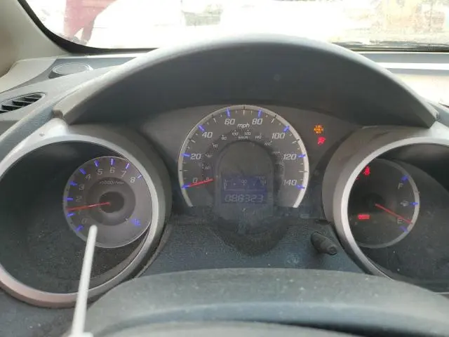2012 HONDA FIT   