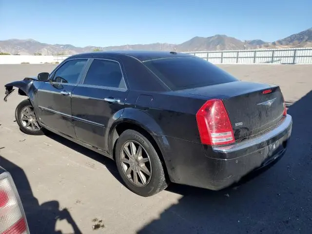2010 CHRYSLER 300C   