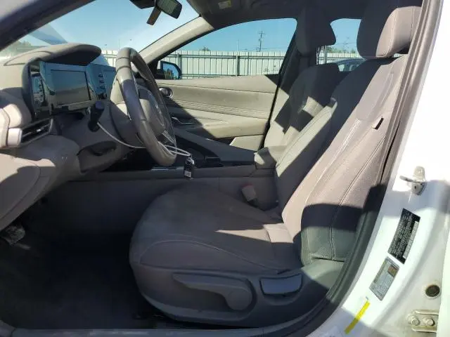 2021 HYUNDAI ELANTRA SEL  