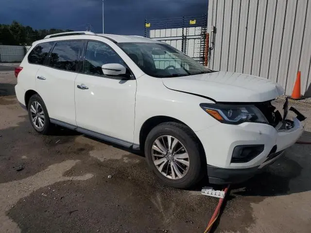 2020 NISSAN PATHFINDER SV  