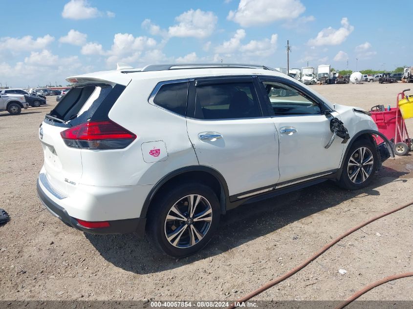 2017 NISSAN ROGUE SL