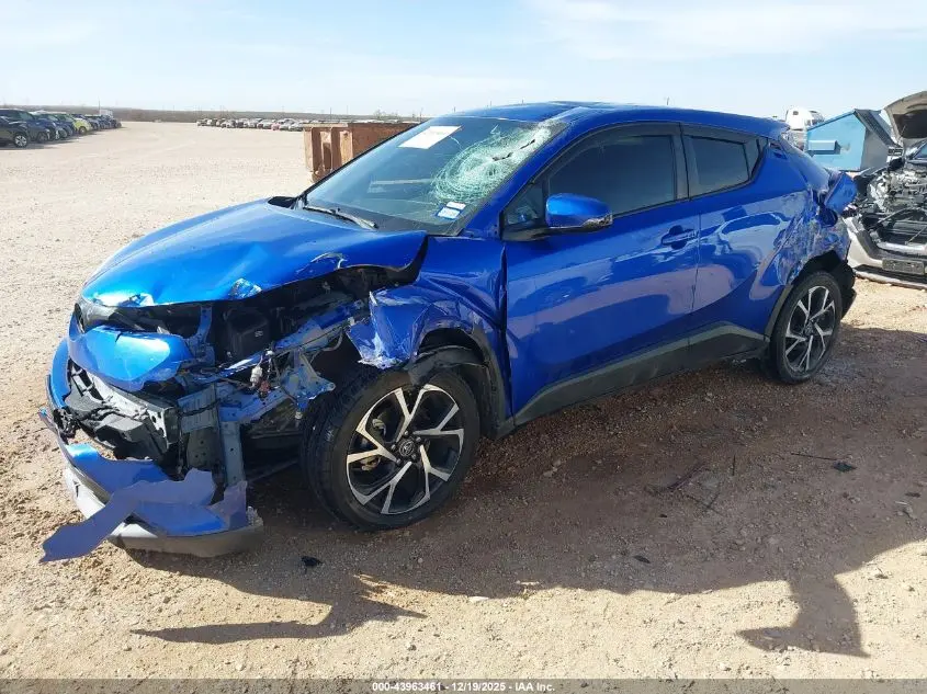 2018 TOYOTA C-HR XLE PREMIUM