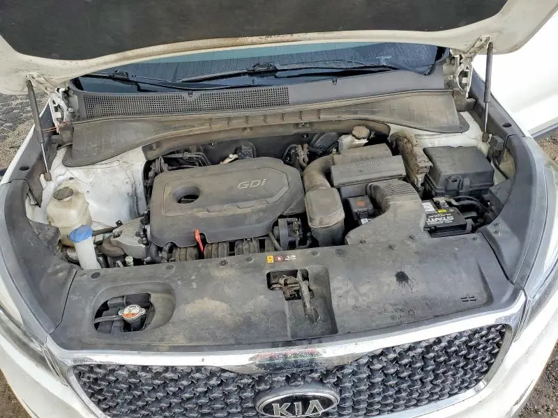 2017 KIA SORENTO LX  