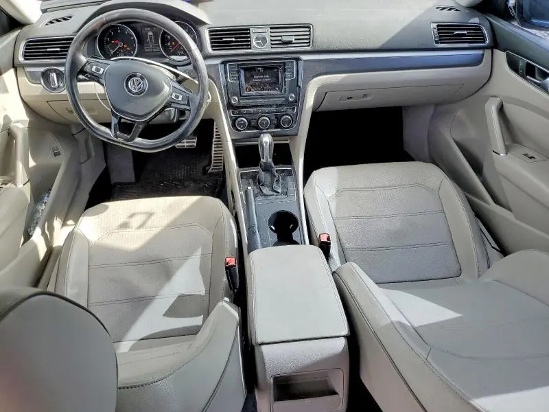 2016 VOLKSWAGEN PASSAT S  