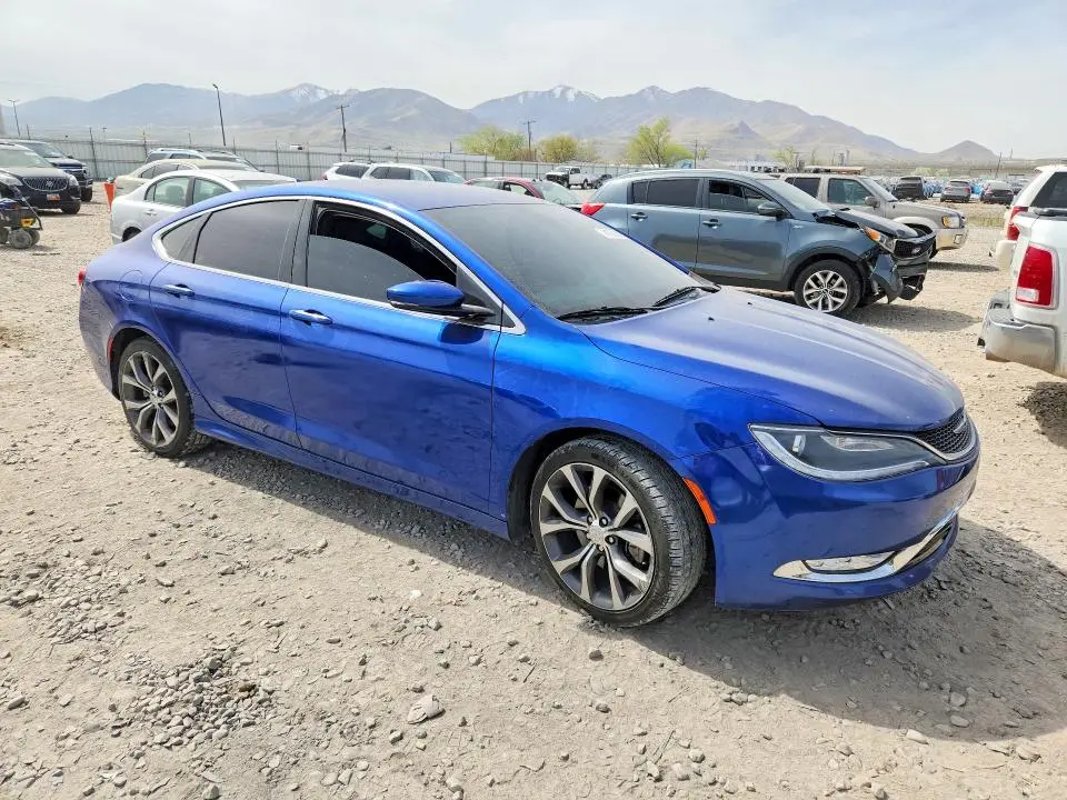 2015 CHRYSLER 200 C  