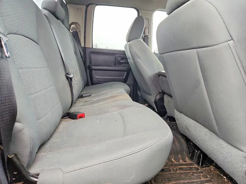 2014 RAM 1500 ST  