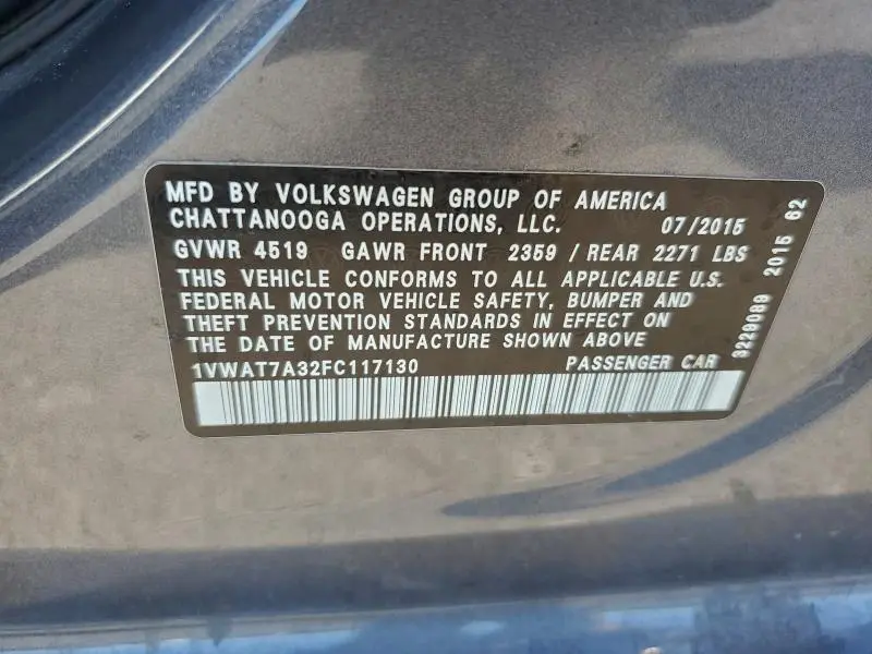 2015 VOLKSWAGEN PASSAT S  