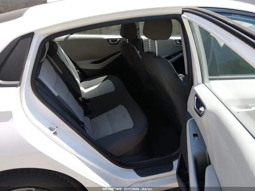 2020 HYUNDAI IONIQ HYBRID BLUE