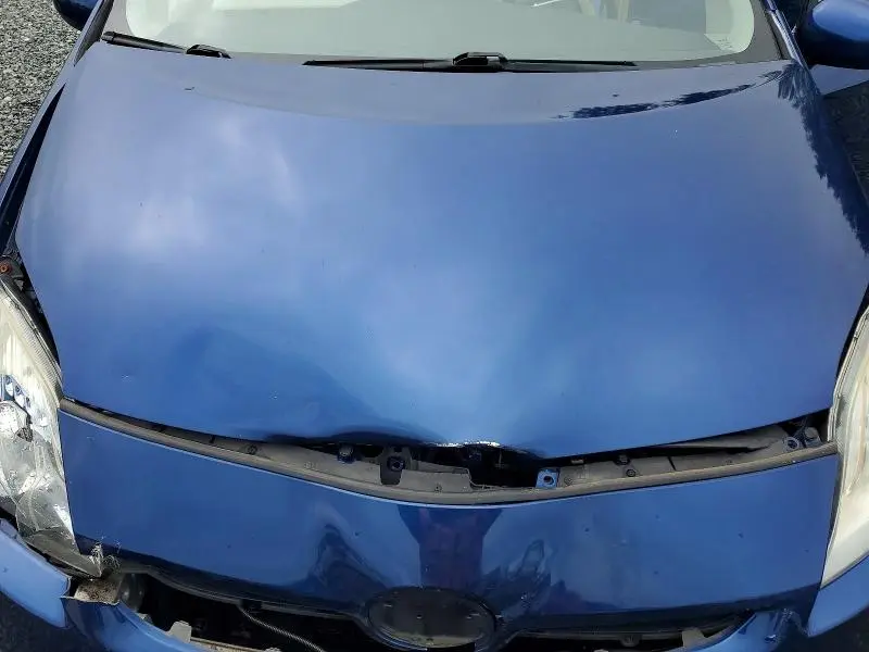 2010 TOYOTA PRIUS III  