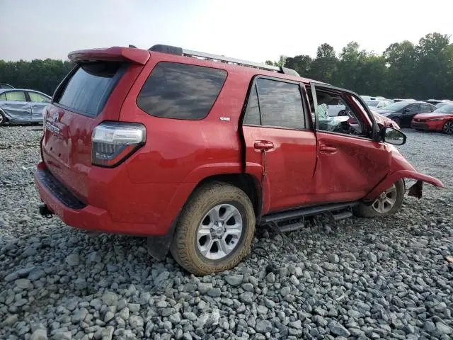 2022 TOYOTA 4RUNNER SR5  