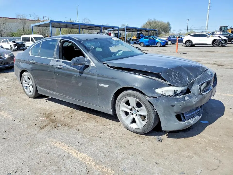 2011 BMW 528 I  