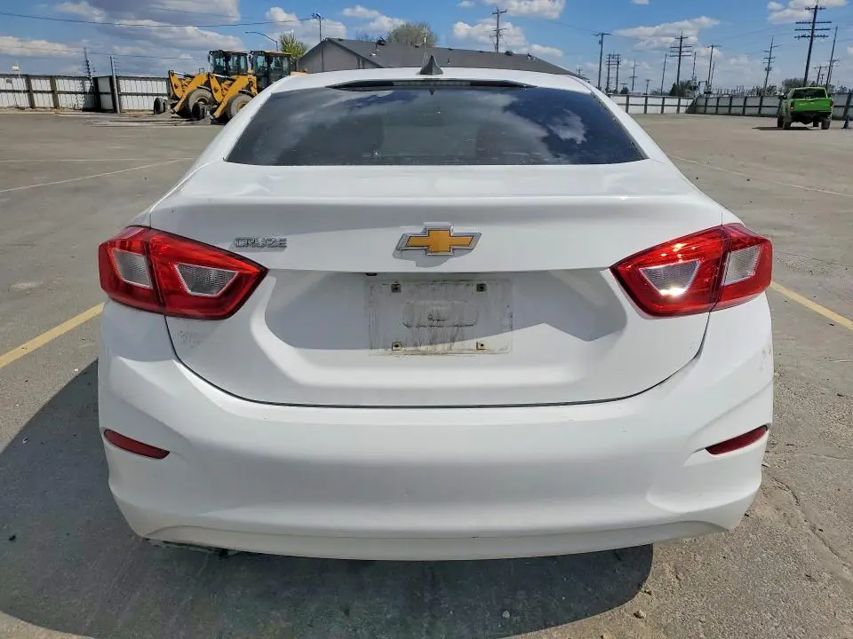 2017 CHEVROLET CRUZE LS  