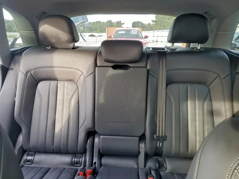 2020 AUDI Q5 PREMIUM PLUS  