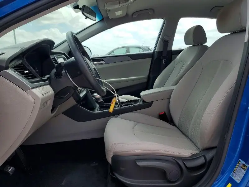 2018 HYUNDAI SONATA SE  