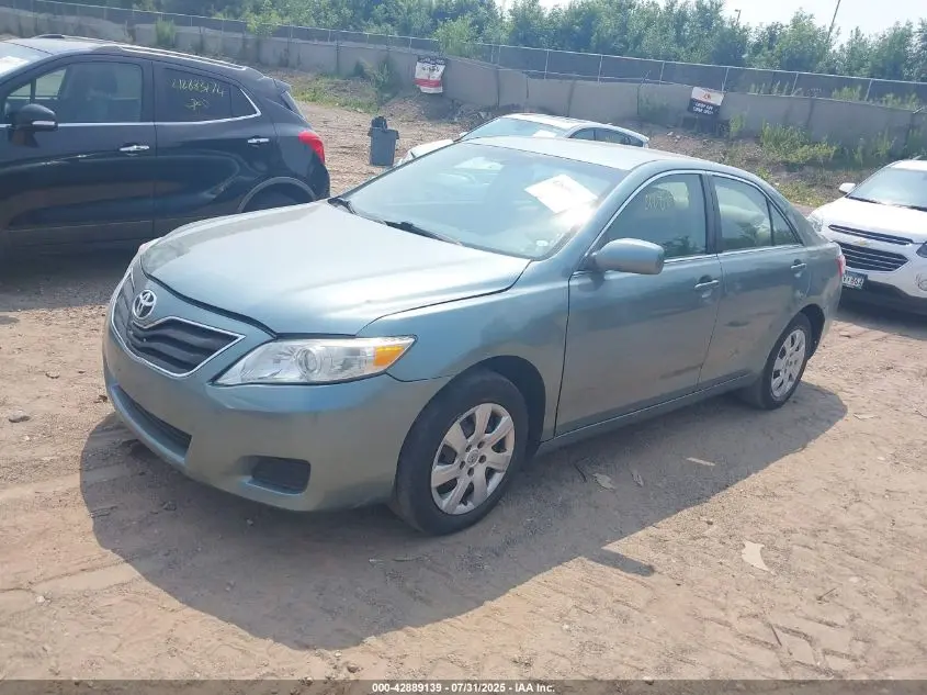 2010 TOYOTA CAMRY LE