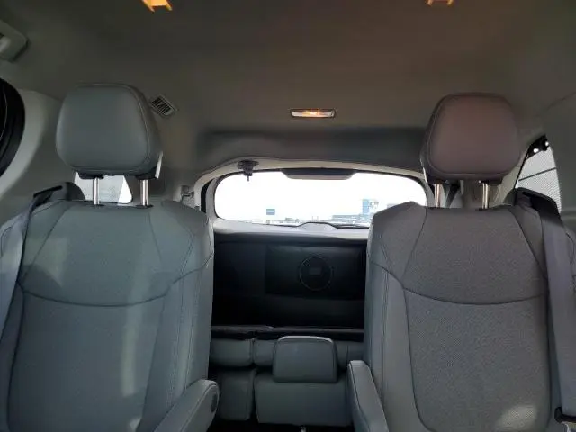 2024 TOYOTA SIENNA LIMITED  
