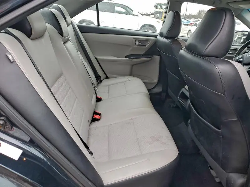 2017 TOYOTA CAMRY LE  