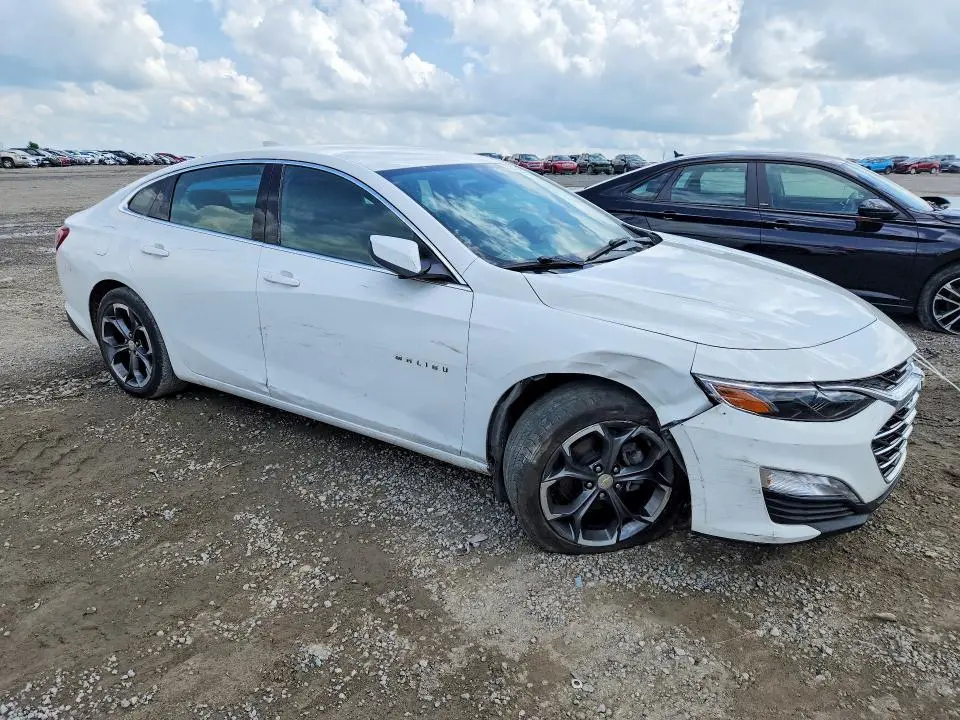 2022 CHEVROLET MALIBU LT  