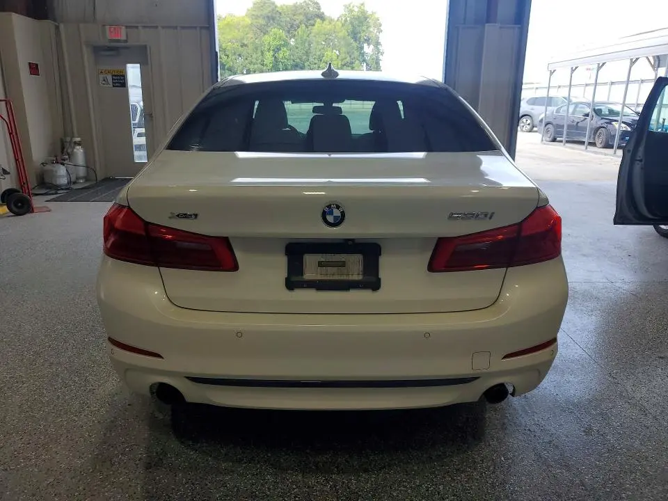 2018 BMW 530 XI  