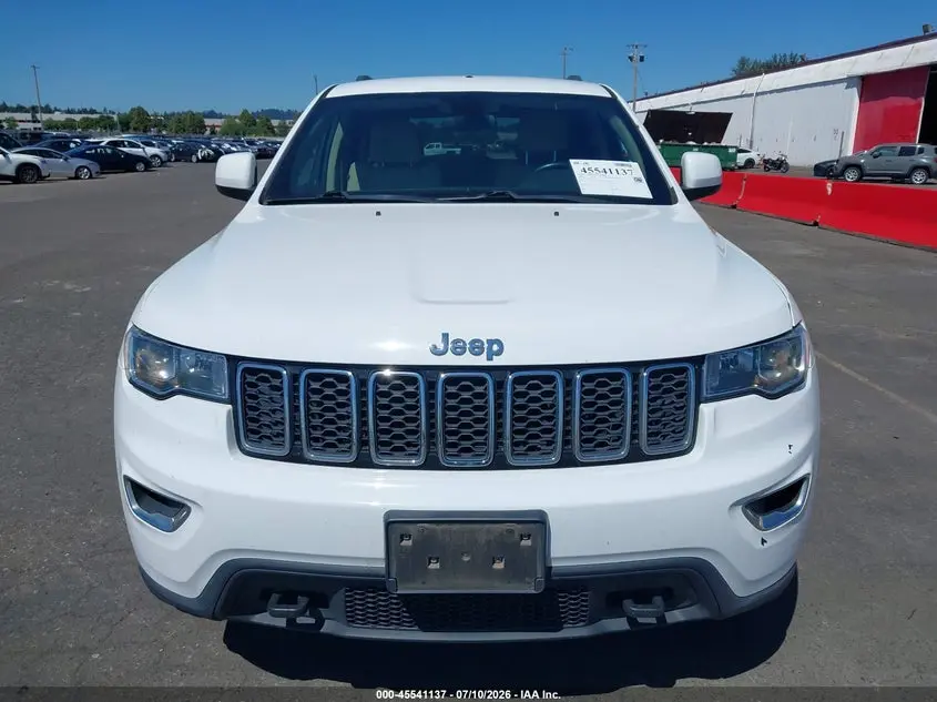 2018 JEEP GRAND CHEROKEE LAREDO E 4X4