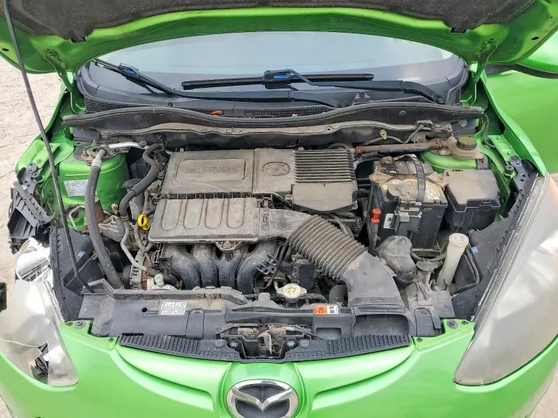 2011 MAZDA MAZDA2   