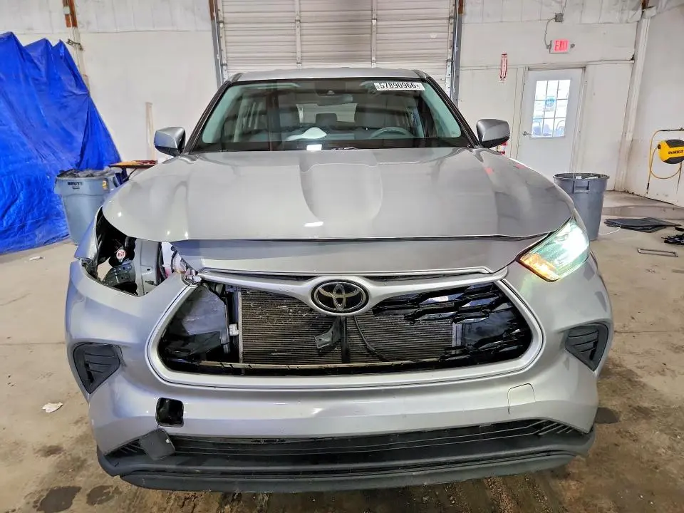 2021 TOYOTA HIGHLANDER L  