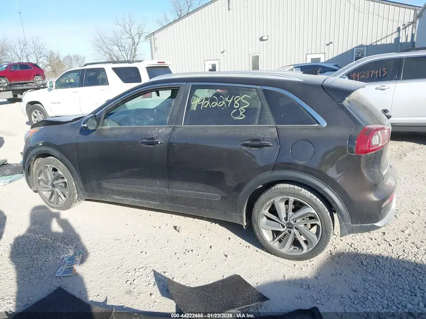 2017 KIA NIRO TOURING