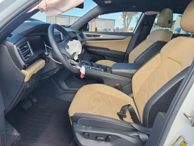 2024 VOLKSWAGEN ATLAS CROSS SPORT SE  