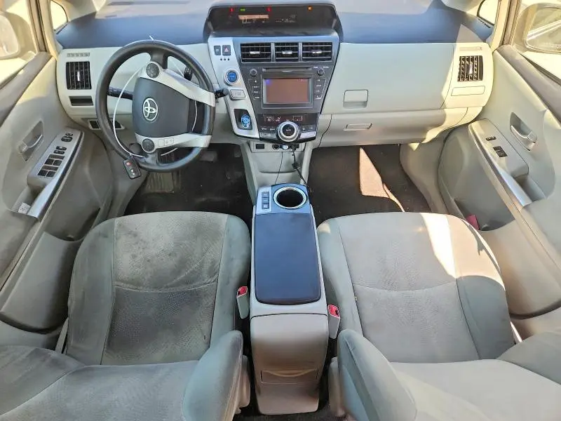 2014 TOYOTA PRIUS V TWO  