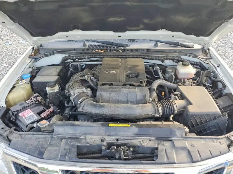 2020 NISSAN FRONTIER SV  