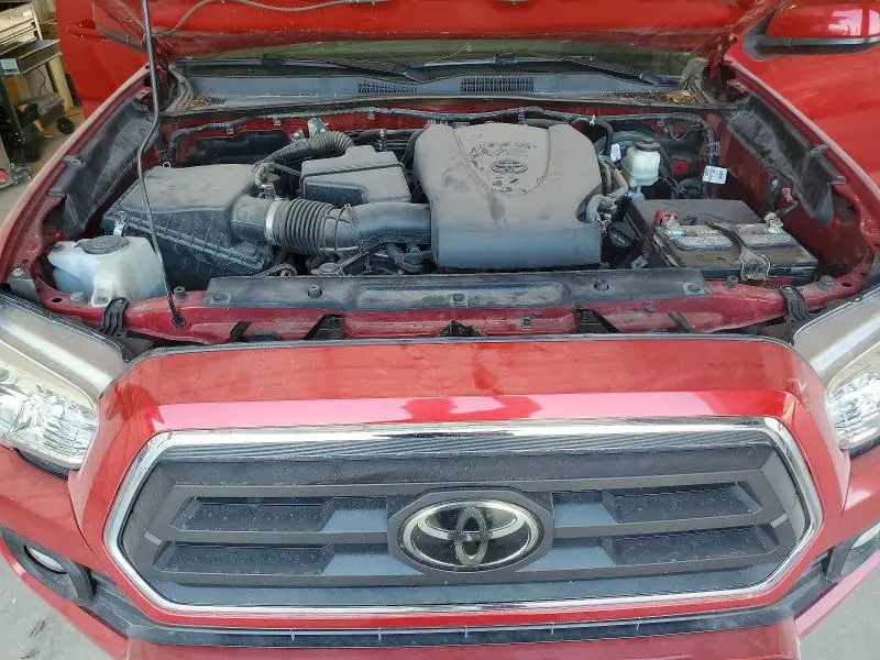 2021 TOYOTA TACOMA SR5 V6  