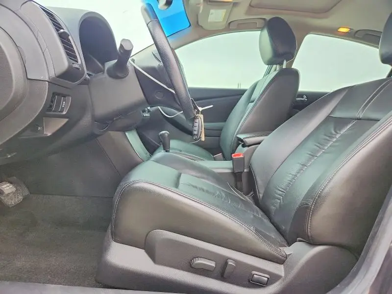 2011 NISSAN ALTIMA SR  