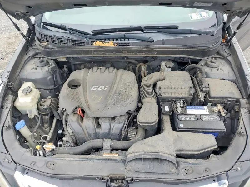 2012 HYUNDAI SONATA SE  