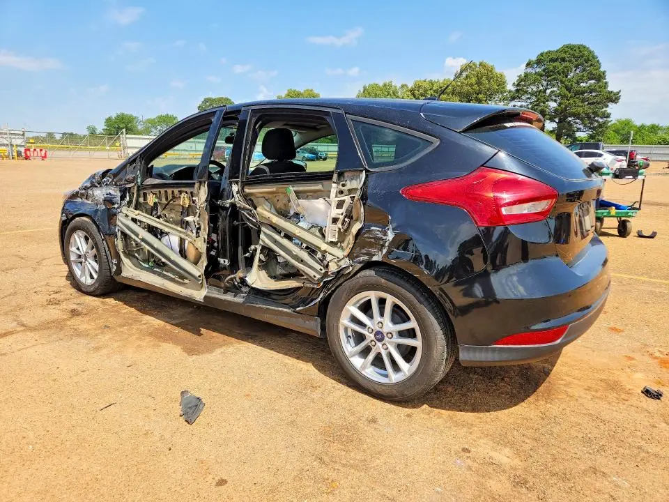 2018 FORD FOCUS SE  
