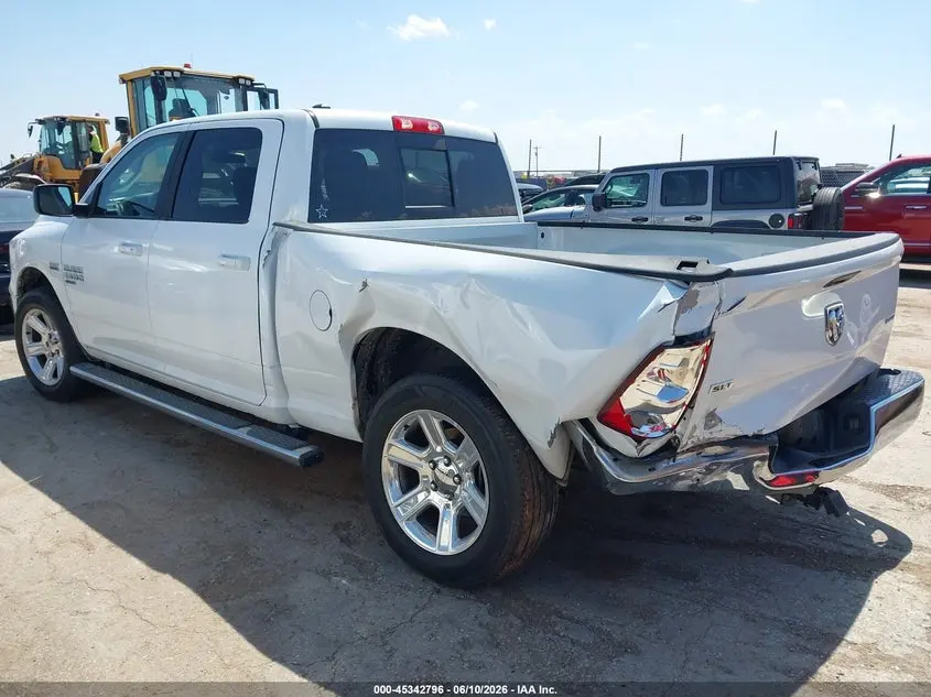 2019 RAM 1500 CLASSIC SLT  4X2 6'4 BOX