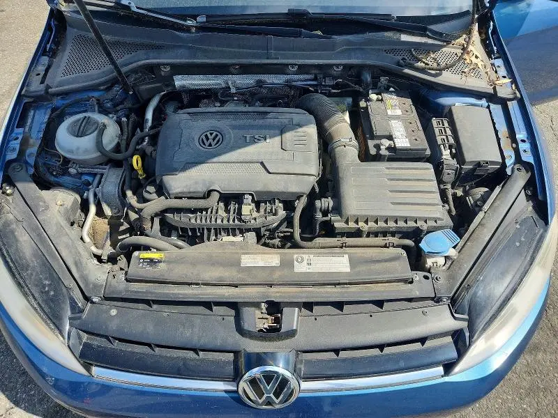 2015 VOLKSWAGEN GOLF   