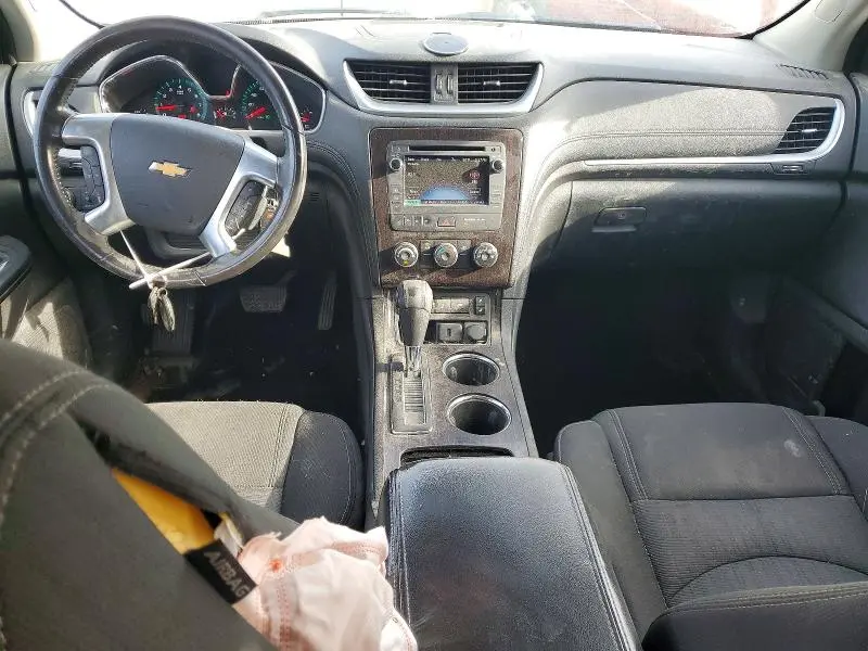2015 CHEVROLET TRAVERSE LT  