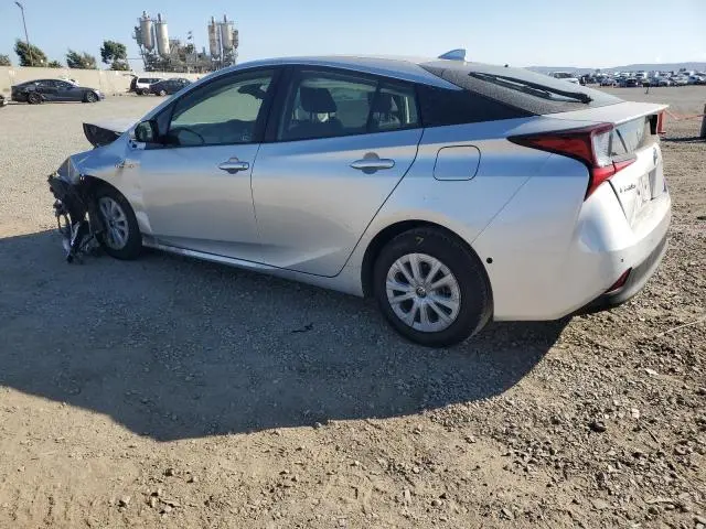 2019 TOYOTA PRIUS