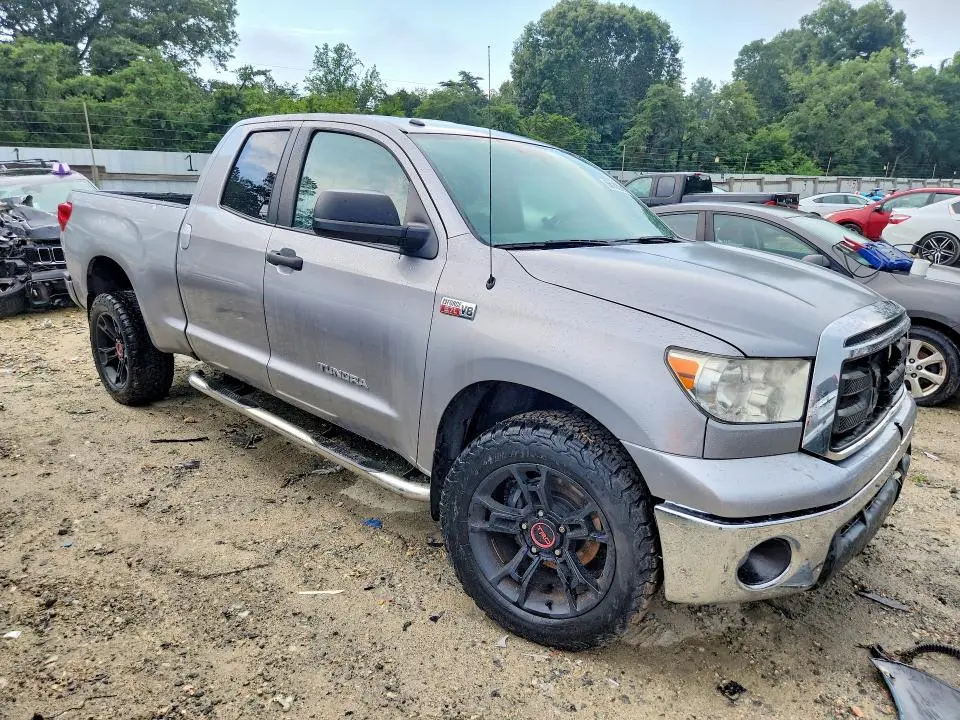 2013 TOYOTA TUNDRA DOUBLE CAB SR5  