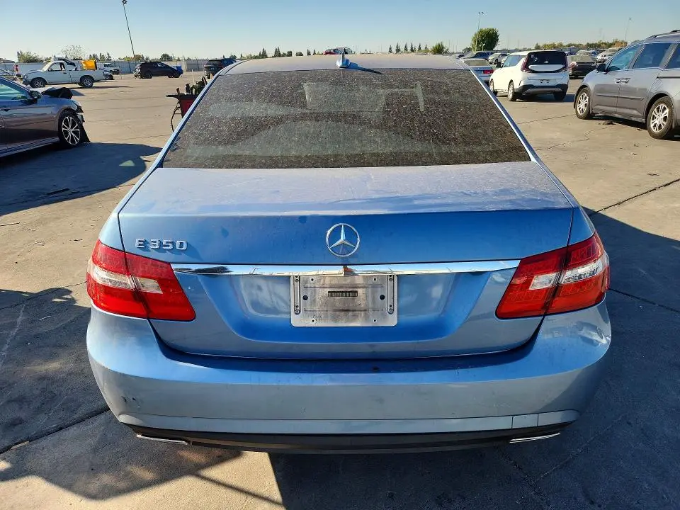 2010 MERCEDES-BENZ E 350  