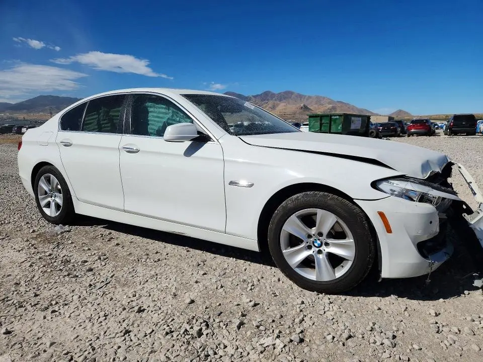 2013 BMW 528 XI  