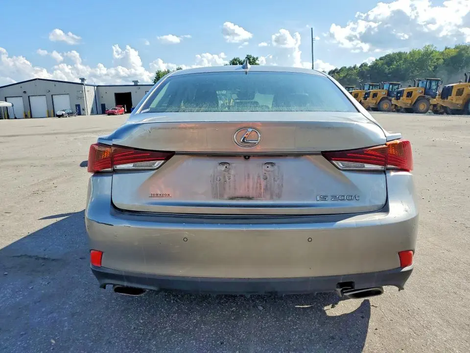 2017 LEXUS IS 200T  