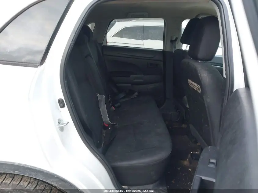 2015 MITSUBISHI OUTLANDER SPORT ES