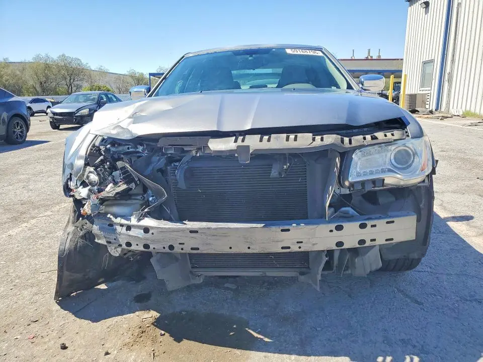 2011 CHRYSLER 300 LIMITED  