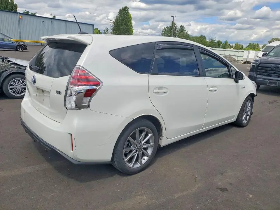 2017 TOYOTA PRIUS V FIVE  