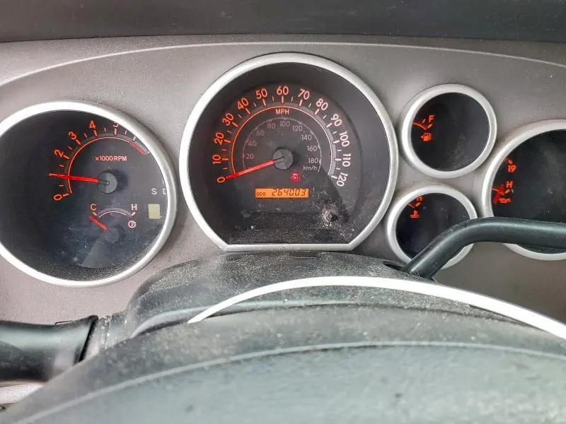 2011 TOYOTA TUNDRA DOUBLE CAB SR5  